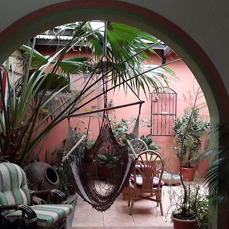 Hostal Casa Dona Mercedes Quetzaltenango Exterior photo